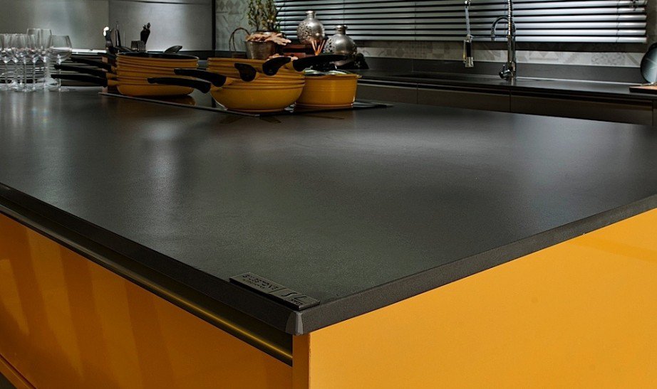 elegir la encimera silestone negra